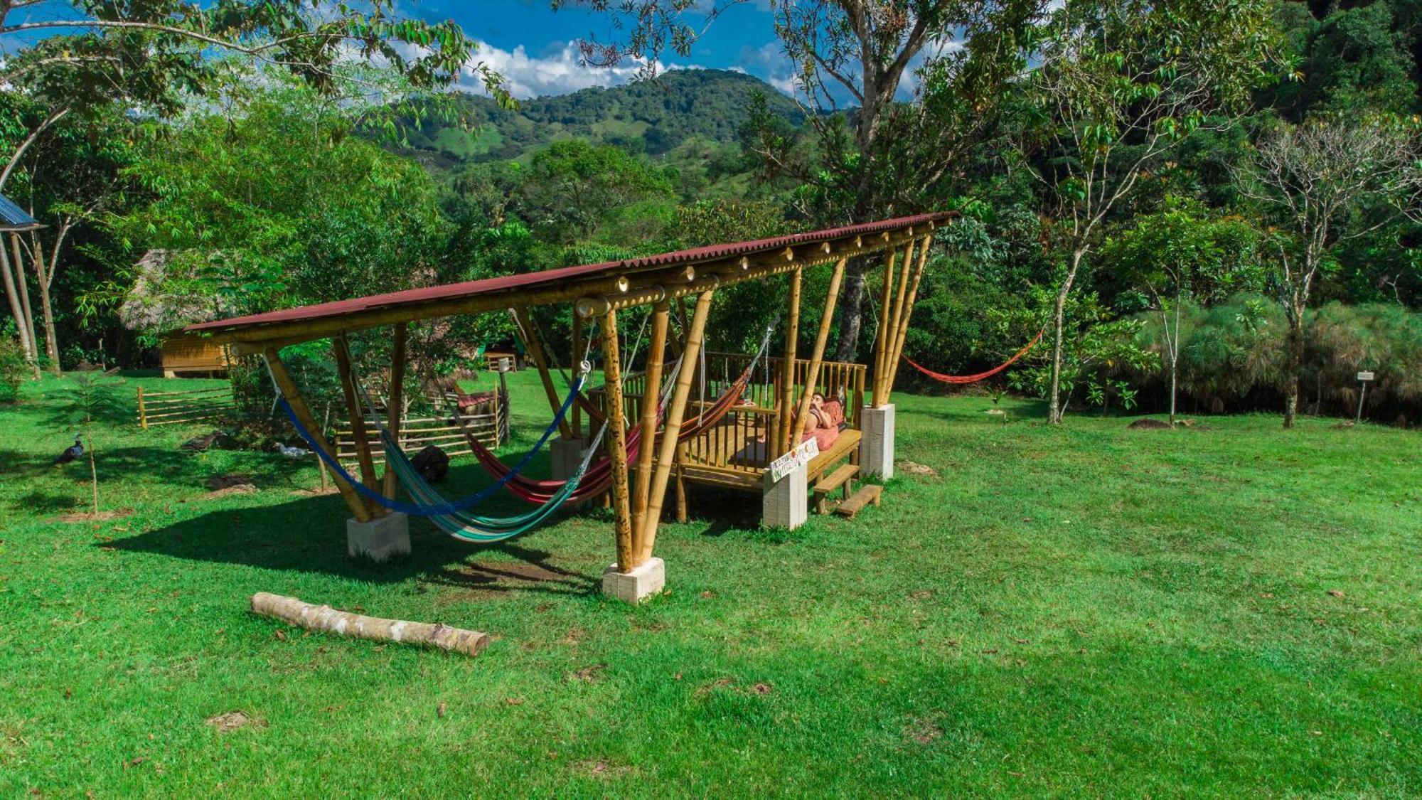 La Perla Negra - Black Pearl Eco Hostel San Rafael  Exterior foto